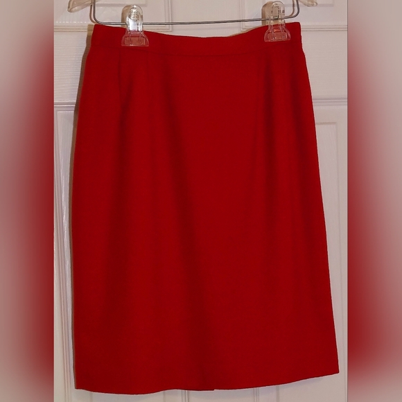 KASPER | 4P 1990s Vintage Deep Red 2PC Crepe Suit w/Skirt. Fully lined. - Picture 5 of 11